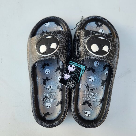 NEW Nightmare Before Christmas Men's Size 11 Sandals Slides Slippers Black White - Picture 16 of 16